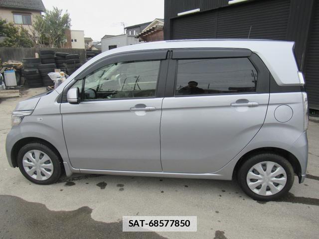 Honda N-WGN 2019-03 7812577-7