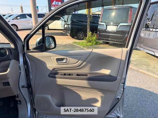 Honda N-WGN 2018-05 7815912-15
