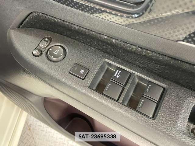 Honda N-WGN 2015-05 7818342-18