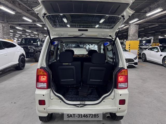 Daihatsu NAKED 2003-01 7817222-15