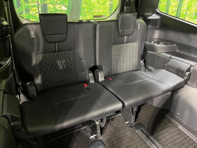 Toyota NOAH 2023-02 7811764-9