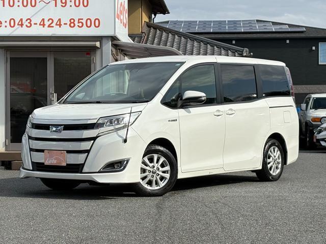 Toyota NOAH 2017-08 7811833-1