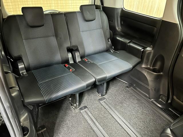 Toyota NOAH 2015-10 7812107-8