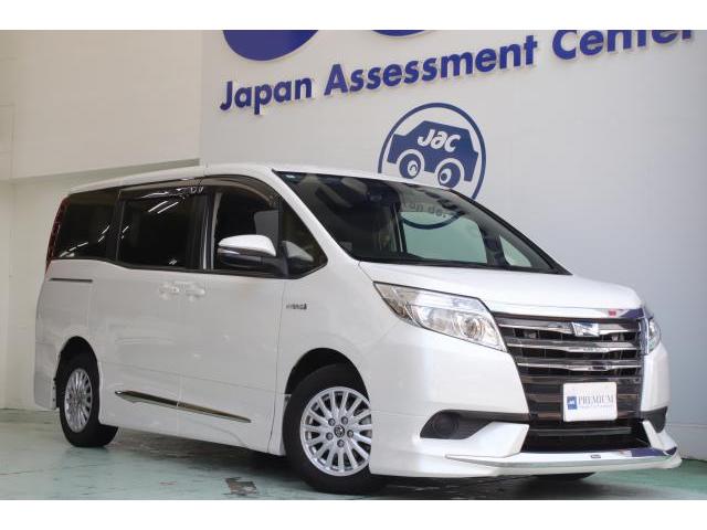 Toyota NOAH 2014-02 7812141-0