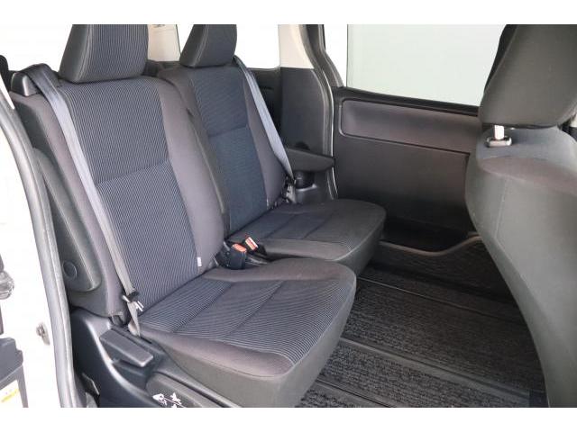 Toyota NOAH 2014-02 7812141-11