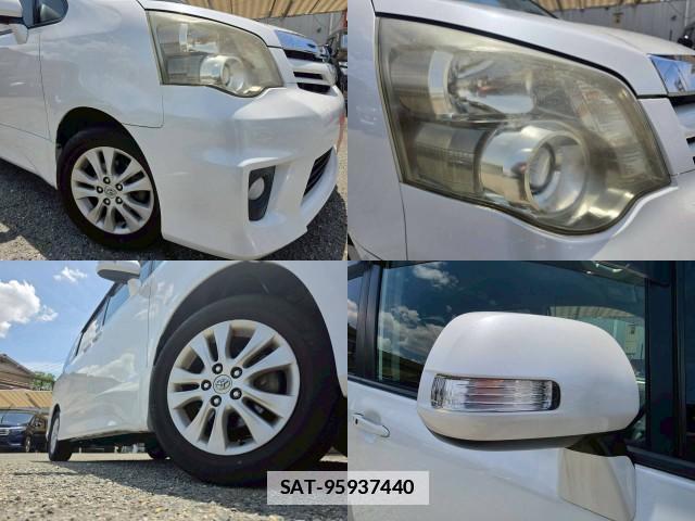 Toyota NOAH 2010-08 7812205-6