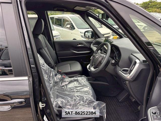 Toyota NOAH 2025-10 7812393-18
