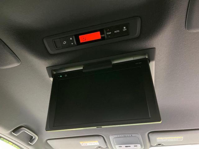 Toyota NOAH 2017-12 7812597-3