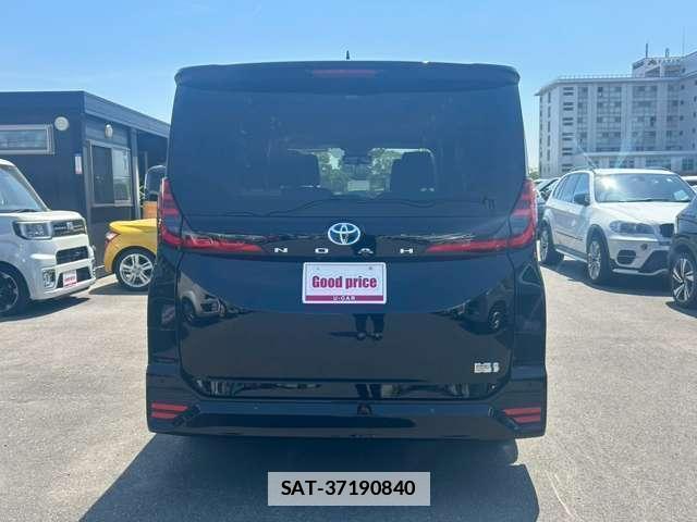 Toyota NOAH 2025-03 7812653-1