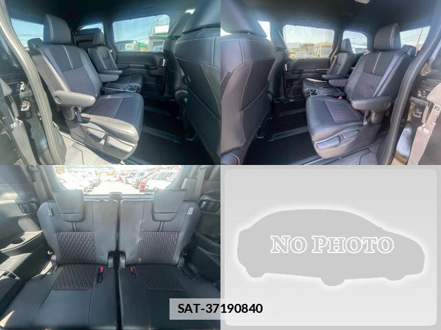 Toyota NOAH 2025-03 7812653-6
