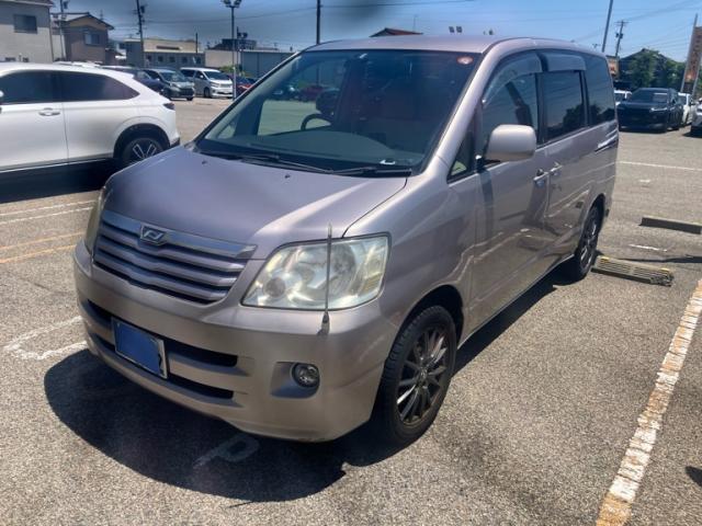 Toyota NOAH 2002-05 7812720-1