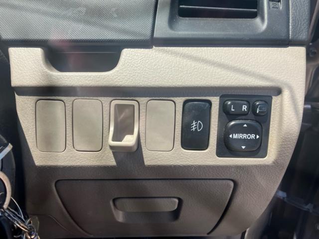 Toyota NOAH 2002-05 7812720-10