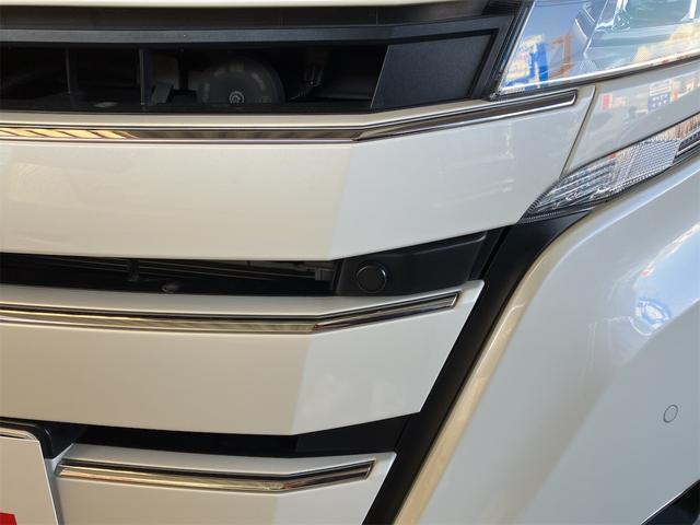 Toyota NOAH 2019-05 7812786-5