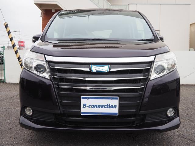 Toyota NOAH 2014-07 7812895-3