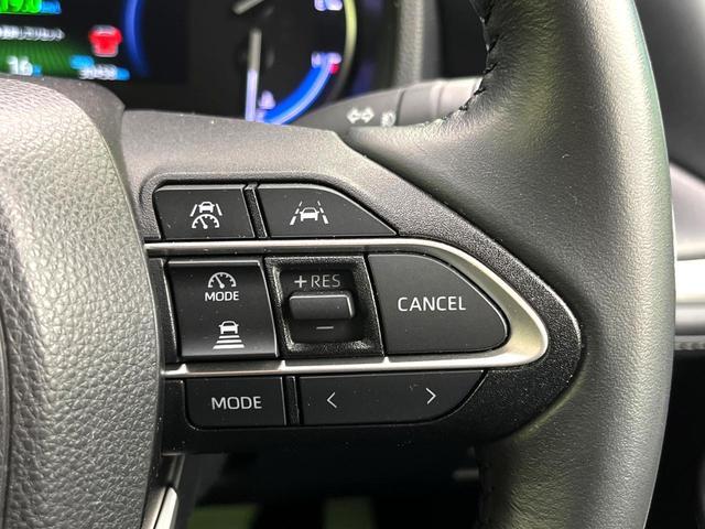Toyota NOAH 2022-06 7813316-5