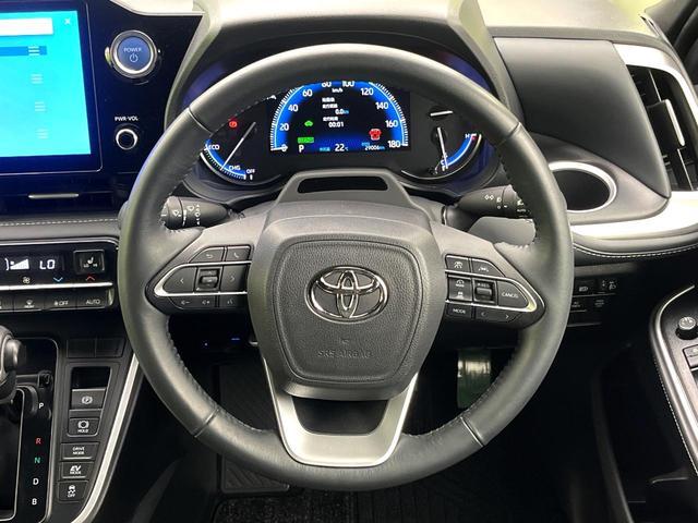Toyota NOAH 2022-06 7813323-10