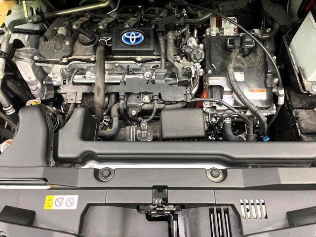 Toyota NOAH 2022-06 7813323-17