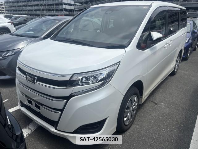 Toyota NOAH 2021-05 7813480-0