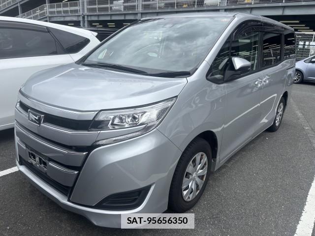 Toyota NOAH 2021-01 7813499-0