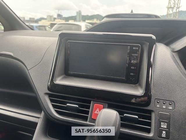 Toyota NOAH 2021-01 7813499-10
