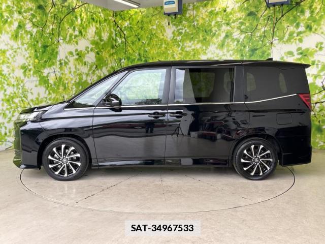 Toyota NOAH 2025-05 7813592-1