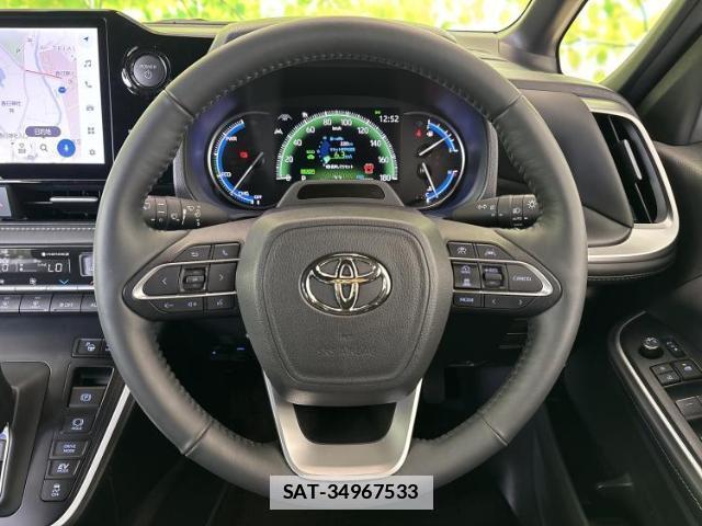 Toyota NOAH 2025-05 7813592-14