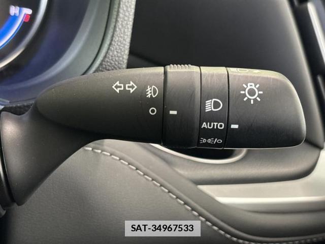 Toyota NOAH 2025-05 7813592-16
