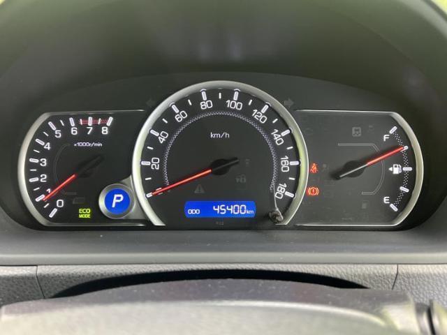 Toyota NOAH 2015-04 7813624-13