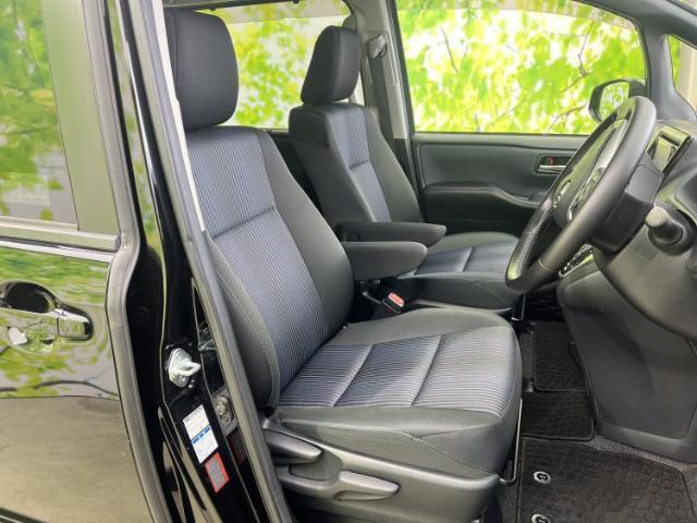 Toyota NOAH 2015-04 7813624-3