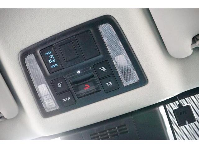 Toyota NOAH 2022-07 7813700-8