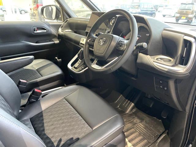 Toyota NOAH 2024-06 7813839-1