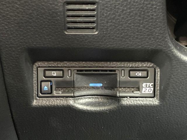 Toyota NOAH 2023-12 7813856-4