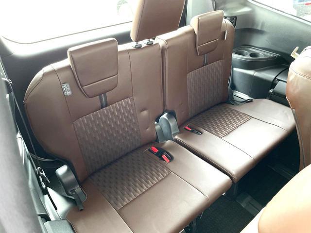 Toyota NOAH 2023-12 7813856-8