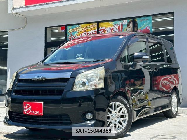 Toyota NOAH 2008-02 7813885-0