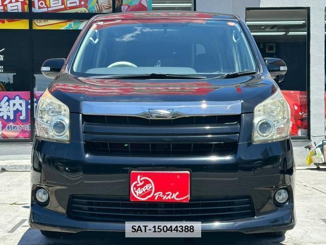 Toyota NOAH 2008-02 7813885-6
