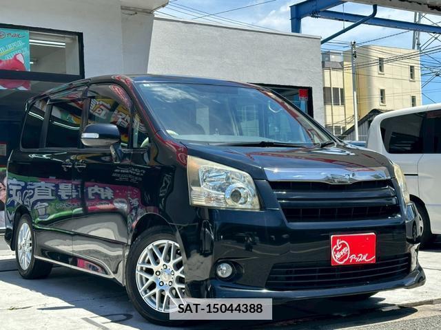 Toyota NOAH 2008-02 7813885-7