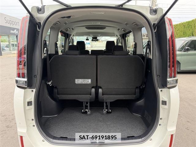 Toyota NOAH 2021-02 7814359-10