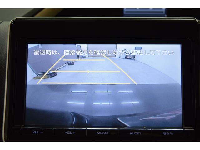 Toyota NOAH 2014-02 7814588-12