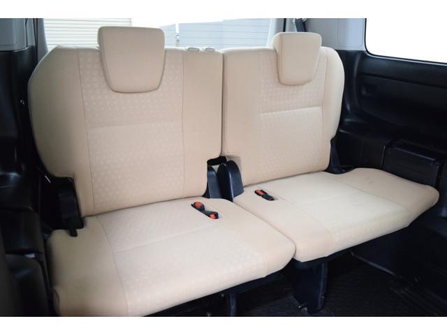 Toyota NOAH 2014-02 7814588-19
