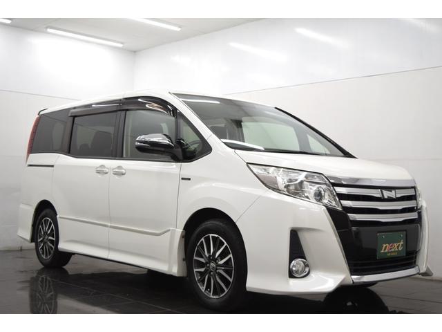 Toyota NOAH 2015-06 7814610-7
