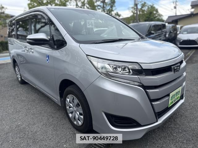 Toyota NOAH 2021-05 7815309-13