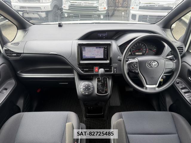 Toyota NOAH 2021-02 7815311-18