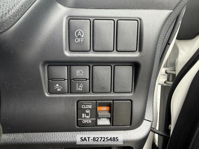 Toyota NOAH 2021-02 7815311-19