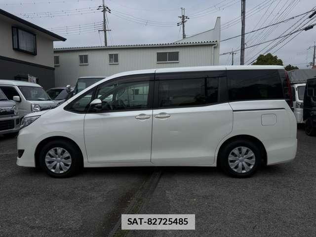 Toyota NOAH 2021-02 7815311-4