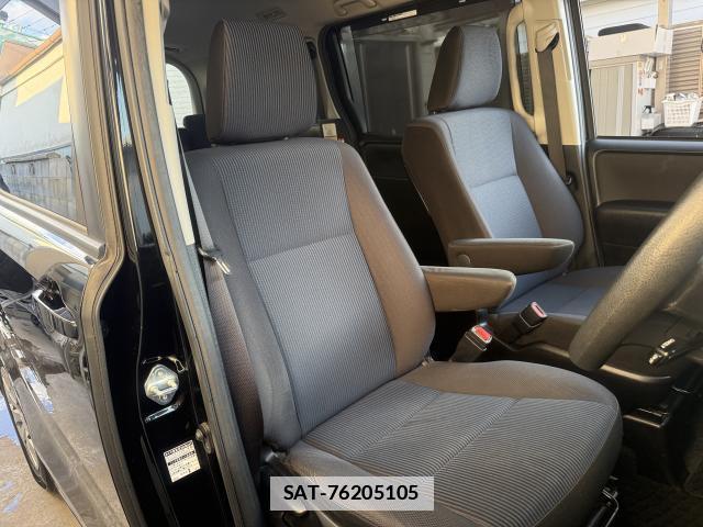 Toyota NOAH 2020-01 7815315-13