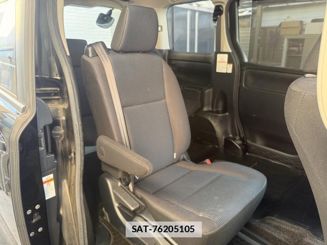 Toyota NOAH 2020-01 7815315-14