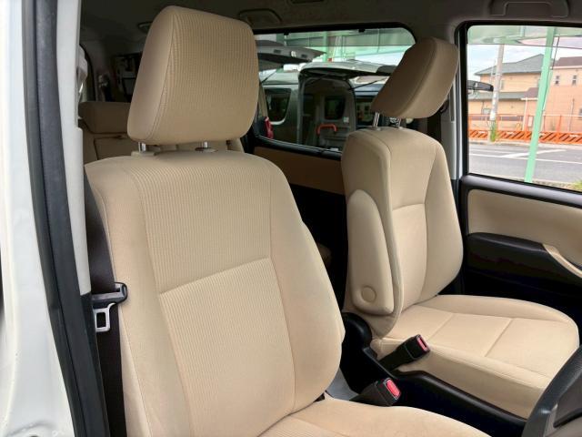 Toyota NOAH 2015-03 7815319-14