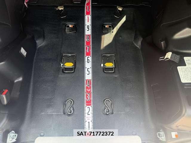 Toyota NOAH 2021-04 7815320-6