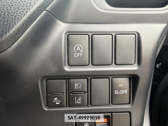 Toyota NOAH 2020-01 7815325-11