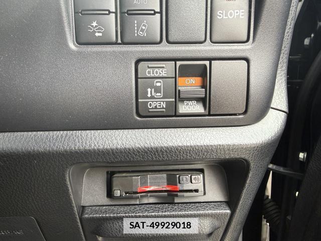 Toyota NOAH 2020-01 7815325-12